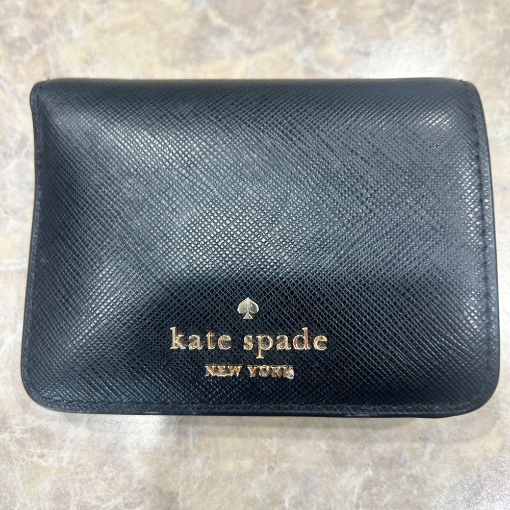 Nearly New Small Kate Spade Bifold Wallet